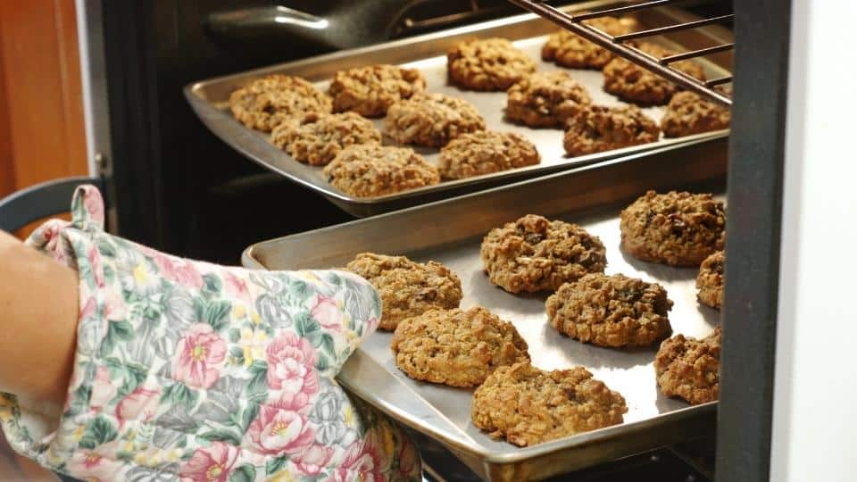 C-B-Delicious Chocolate Peanut Butter Oatmeal Cookies